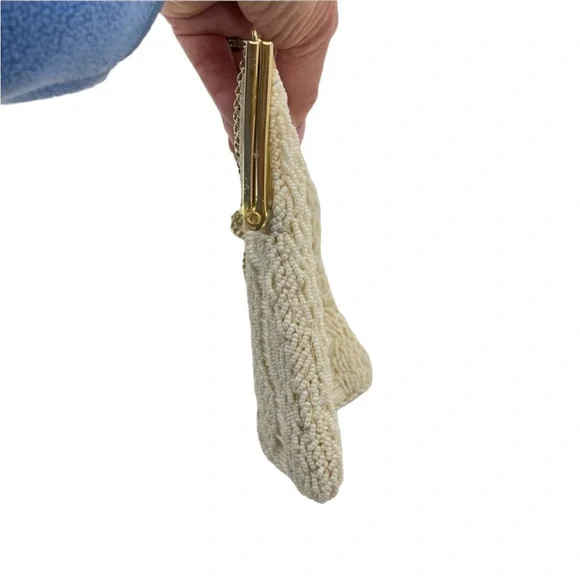 Vintage Hand Beaded Bag Ivory/Gold - Picture 13 of 14